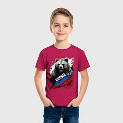 Футболка хлопковая детская Русский медведь на фоне флага России, цвет: маджента — фото 2