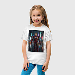 Футболка хлопковая детская Железный человек посреди ночного города, цвет: белый — фото 2