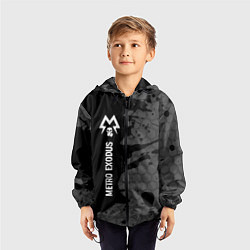 Ветровка с капюшоном детская Metro Exodus glitch на темном фоне: по-вертикали, цвет: 3D-черный — фото 2
