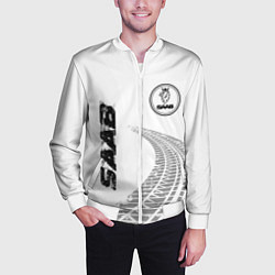 Бомбер мужской Saab speed на светлом фоне со следами шин: надпись, цвет: 3D-белый — фото 2