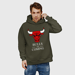 Толстовка оверсайз мужская Chicago Bulls are coming Чикаго Буллз, цвет: хаки — фото 2