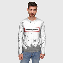 Лонгслив мужской Нутрициолог - в красной рамке на светлом, цвет: 3D-принт — фото 2