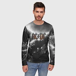 Лонгслив мужской ACDC металлический лого черно-белая текстура, цвет: 3D-принт — фото 2