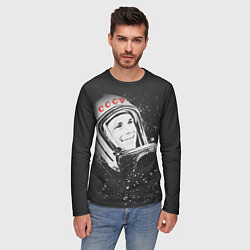 Лонгслив мужской Гагарин в космосе, цвет: 3D-принт — фото 2