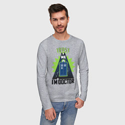 Лонгслив хлопковый мужской Trust me, i'm doctor who, цвет: меланж — фото 2