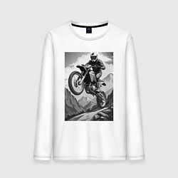 Мужской лонгслив Мотоциклист в горах