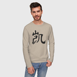 Лонгслив хлопковый мужской Иероглиф победа, цвет: миндальный — фото 2