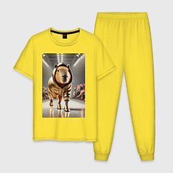 Мужская пижама Капибара без лапки на модном показе в золоте