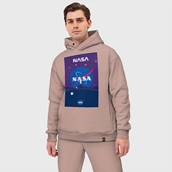Мужской костюм оверсайз NASA фиолетовый плакат, цвет: пыльно-розовый — фото 2