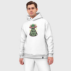 Мужской костюм оверсайз Зеленый инопланетянин в летающей тарелке, цвет: белый — фото 2