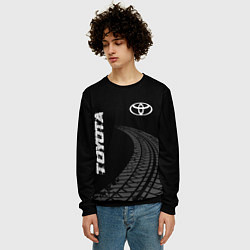 Свитшот мужской Toyota speed на темном фоне со следами шин: надпис, цвет: 3D-черный — фото 2