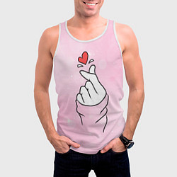 Майка-безрукавка мужская Сердечко пальцами, цвет: 3D-белый — фото 2
