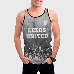 Майка-безрукавка мужская Leeds United - grey gradient посередине, цвет: 3D-черный — фото 2