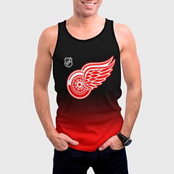 Майка-безрукавка мужская Детройт Ред Уингз - градиент, цвет: 3D-черный — фото 2