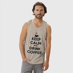 Майка мужская хлопок Keep Calm & Drink Coffee, цвет: миндальный — фото 2