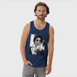 Майка мужская хлопок Timothee Chalamet с розами, цвет: тёмно-синий — фото 2