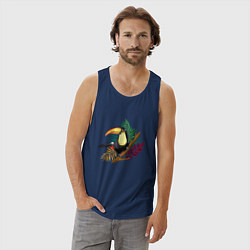 Майка мужская хлопок Птица Тукан на тропической ветке, цвет: тёмно-синий — фото 2