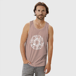 Майка мужская хлопок Белый кельтский круглый узор, цвет: пыльно-розовый — фото 2