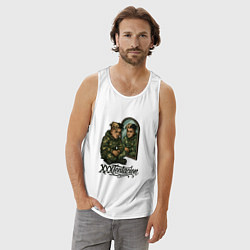 Майка мужская хлопок XXXTentacion сидит у зеркала, цвет: белый — фото 2