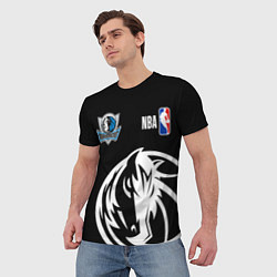 Футболка мужская Даллас Маверикс - большой логотип, цвет: 3D-принт — фото 2