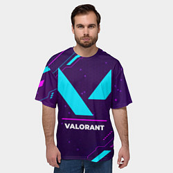 Футболка оверсайз мужская Символ Valorant в неоновых цветах на темном фоне, цвет: 3D-принт — фото 2