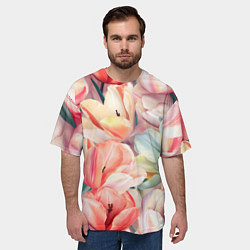 Футболка оверсайз мужская Разноцветные пастельные тюльпаны - паттерн, цвет: 3D-принт — фото 2