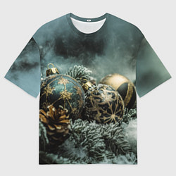 Мужская футболка оверсайз Золотые и зеленые елочные шары