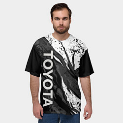 Футболка оверсайз мужская Toyota - белый разрыв, цвет: 3D-принт — фото 2