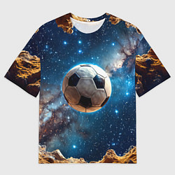 Мужская футболка оверсайз Футбольный мяч в космосе