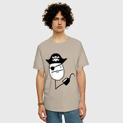 Футболка оверсайз мужская Покер фейс пират, цвет: миндальный — фото 2