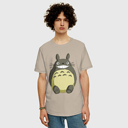 Футболка оверсайз мужская Тоторо, цвет: миндальный — фото 2