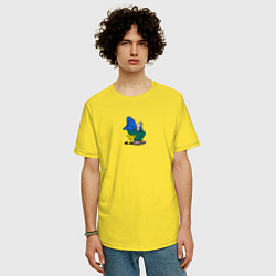 Футболка оверсайз мужская Акула сидит, цвет: желтый — фото 2