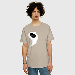 Футболка оверсайз мужская Инь ян белый парная, цвет: миндальный — фото 2