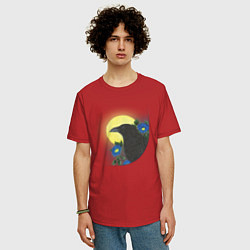 Футболка оверсайз мужская Чёрный ворон на ветке под луной, цвет: красный — фото 2