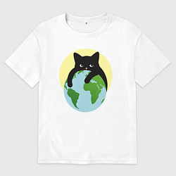 Футболка оверсайз мужская Котик, обнимающий землю в космосе, цвет: белый