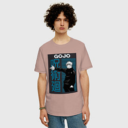 Футболка оверсайз мужская Магическая битва Годжо Сатору ручной пистолет, цвет: пыльно-розовый — фото 2