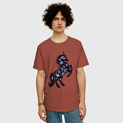 Футболка оверсайз мужская Космический единорог на природе, цвет: кирпичный — фото 2