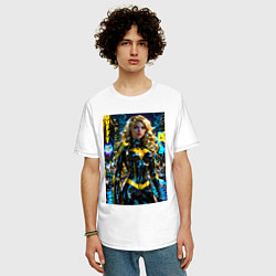 Футболка оверсайз мужская Черная Канарейка на улице города, цвет: белый — фото 2