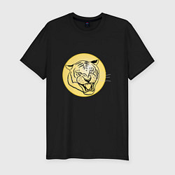 Мужская slim-футболка Тигр на новогоднем шарике