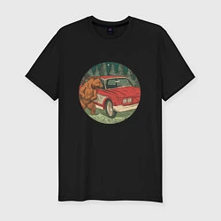 Мужская slim-футболка Медведь и машина в лесу