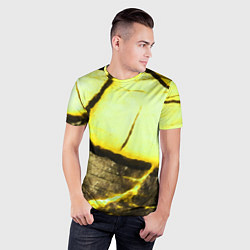 Футболка спортивная мужская Трещины на абстрактном жёлтом фоне, цвет: 3D-принт — фото 2