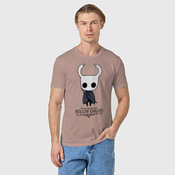 Футболка хлопковая мужская Hollow Knight, цвет: пыльно-розовый — фото 2