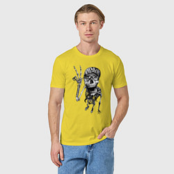 Футболка хлопковая мужская Skeleton dude, цвет: желтый — фото 2