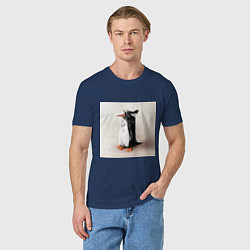 Футболка хлопковая мужская Птица Пингвин, цвет: тёмно-синий — фото 2