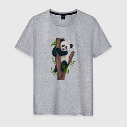 Футболка хлопковая мужская Панда висит на дереве, цвет: меланж