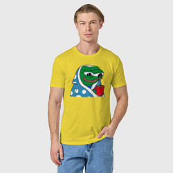 Футболка хлопковая мужская Frog Pepe мем, цвет: желтый — фото 2