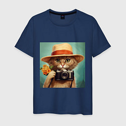 Футболка хлопковая мужская Кот в соломенной шляпе с фотоаппаратом, цвет: тёмно-синий