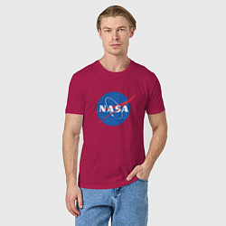 Футболка хлопковая мужская NASA: Logo, цвет: маджента — фото 2