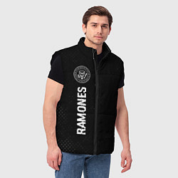 Мужской жилет Ramones glitch на темном фоне по-вертикали, цвет: 3D-черный — фото 2
