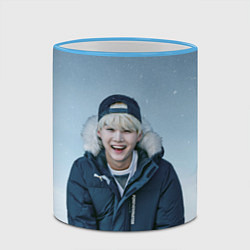 Кружка 3D MIN YOONGI BTS WINTER, цвет: 3D-небесно-голубой кант — фото 2